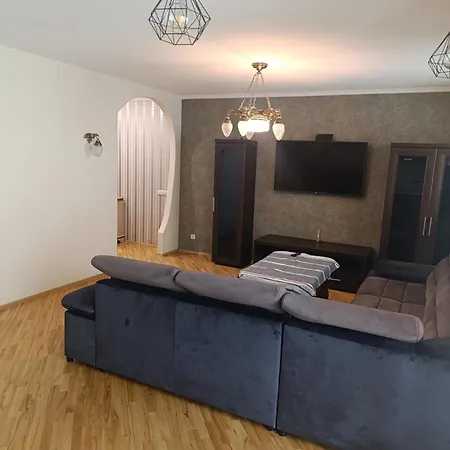 Max 2 Apartment *